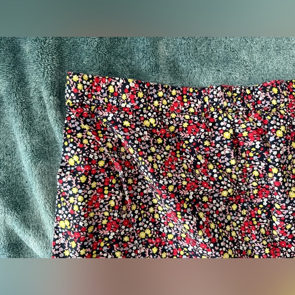 J. Crew Multicolor Floral Shorts - Picture 2 of 5